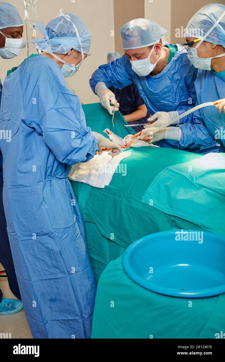 Hard surgery hi-res stock photography and images - Alamy