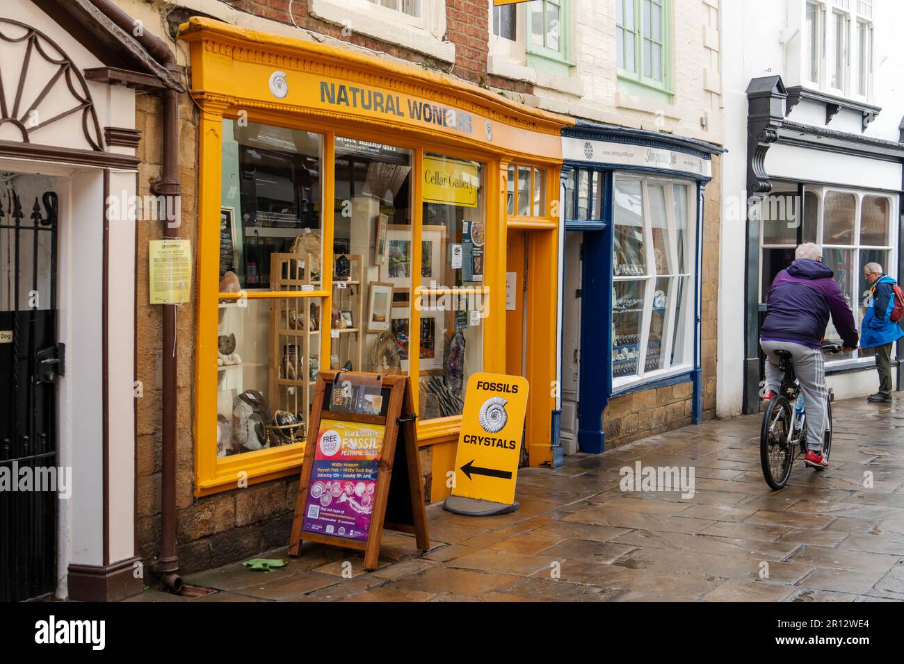 The fossil and crystal shop, 'Natural Wonders' in Grape Lane in the town of Whitby, North Yorkshire, UK. Stock Photo