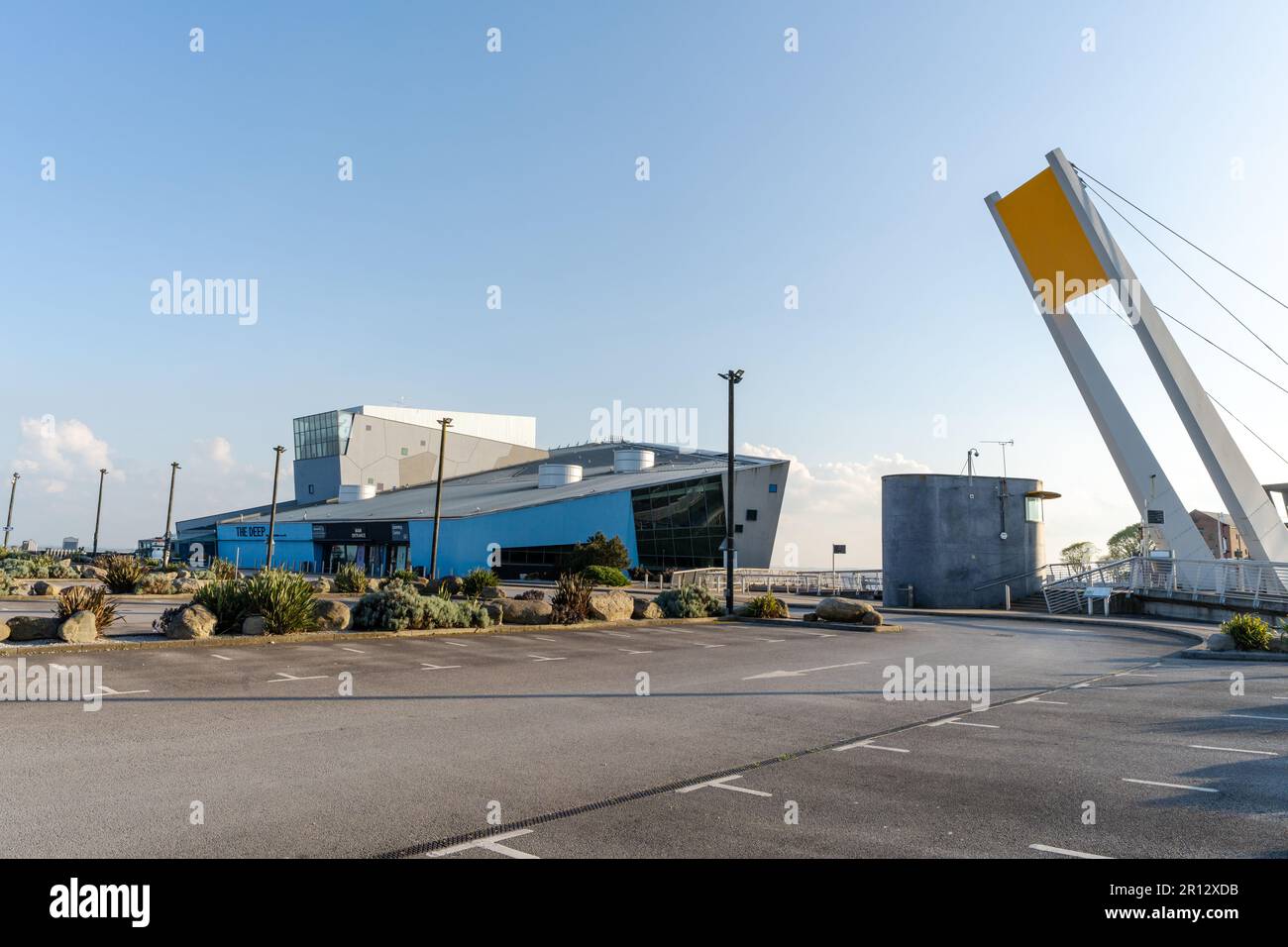 The deep hull hi-res stock photography and images - Alamy