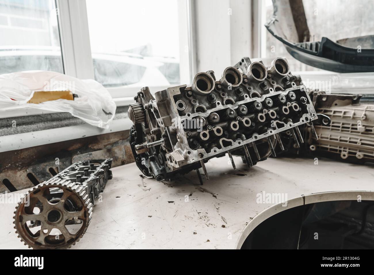 Enginee Service Table Car engine parts on the table in car service Stock Photo - Alamy