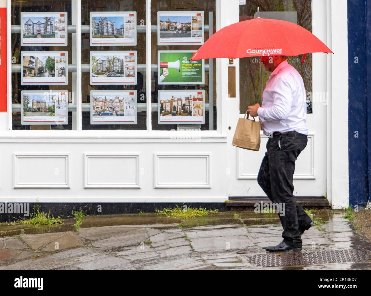 pic shows:  House hunting in Highgate North London today 11.5.23 As interest rates rise again  Rain was falling in a flash thunderstorm as storm hit t Stock Photo