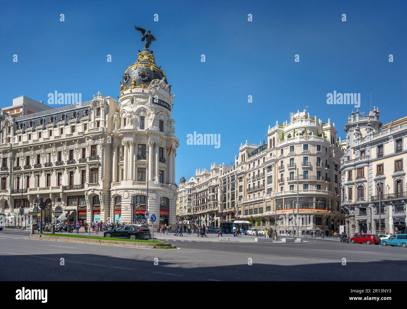 Edificio Metropolis Building at Calle de Alcala and Gran Via Streets - Madrid, Spain Stock Photo