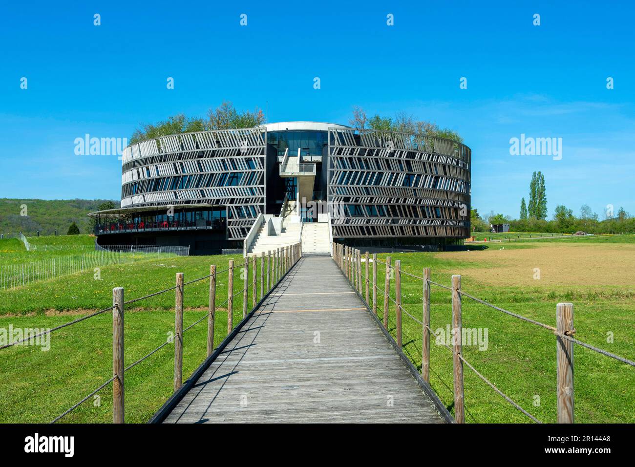 Alise-Sainte-Reine. Cotre d'Or department. MuseoParc d'Alesia by Bernard Tschumi in the plain of the battle. Bourgogne Franche Comte. France Stock Photo