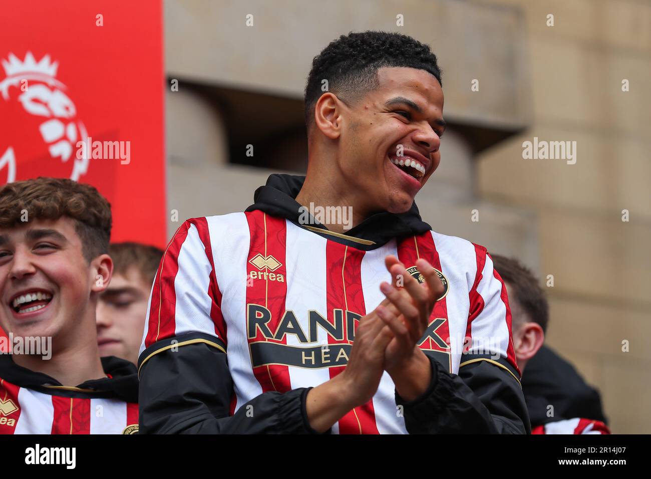 William Osula applauds the fans during Sheffield United Premier League Promotion Parade at Sheffield Town Hall, Sheffield, United Kingdom, 11th May 2023  (Photo by News Images) Stock Photo