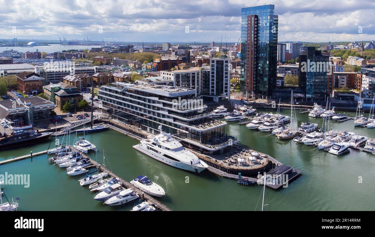 Ocean Village Marina is a redevelopped neighborhood of Southampton on the Channel coast in southern England, UK. It has a residential tower and a luxu Stock Photo
