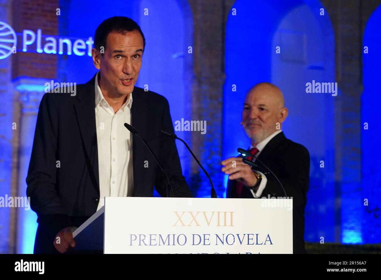 The writer Roberto Santiago receives the XXVIII Fernando Lara Award for his  novel 'La rebelión de los buenos' on May 11, 2023 in Seville. Andalusia.  Spain. The writer Roberto Santiago, who has