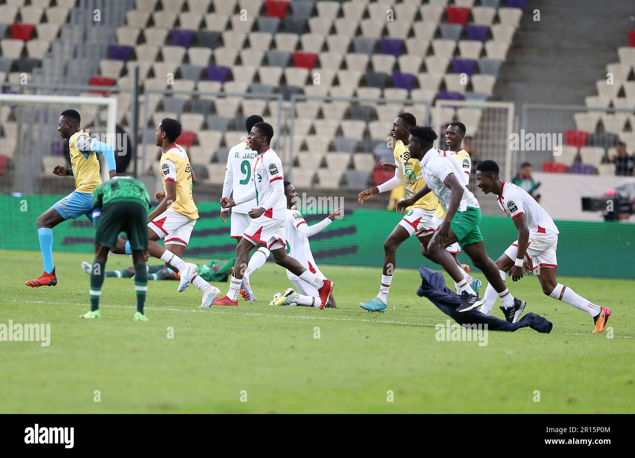 Algiers. 12th May, 2023. Burkina Faso's players celebrate after winning the U17 Africa Cup of Nations quarterfinal match between Nigeria and Burkina Faso in Algiers, Algeria, May 11, 2023. Credit: Xinhua/Alamy Live News Stock Photo