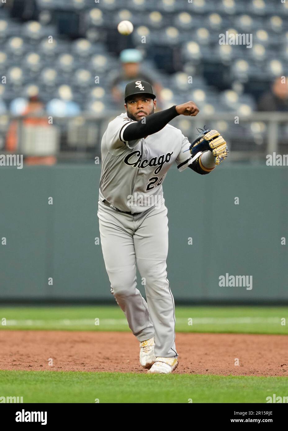 Kansas City, United States. 11th May, 2023. MAY 11, 2023: Kansas City  Royals left fielder Nick Pratto (32) comes in to score in the 4th inning at  Kauffman Stadium Kansas City, Missouri.