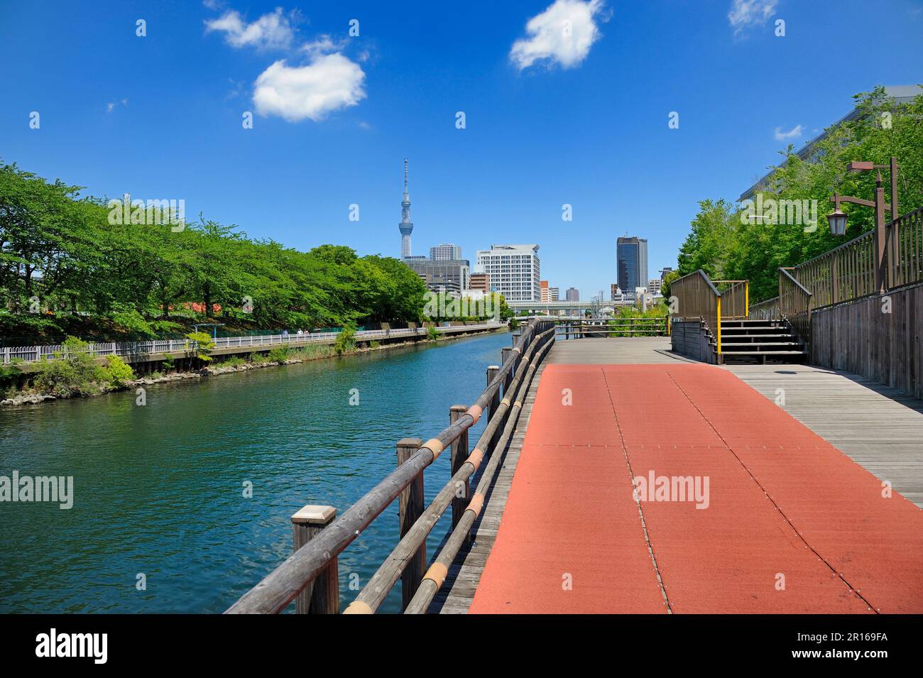 No.2【紀の里の川風景】 ☆ART 「湘南の風景」 ― 写真家・市川紀元 スライドショー