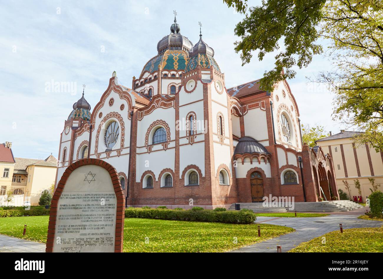 The Subotica Synagogue, the only Art Nouveau synagogue in the world Stock Photo Alamy