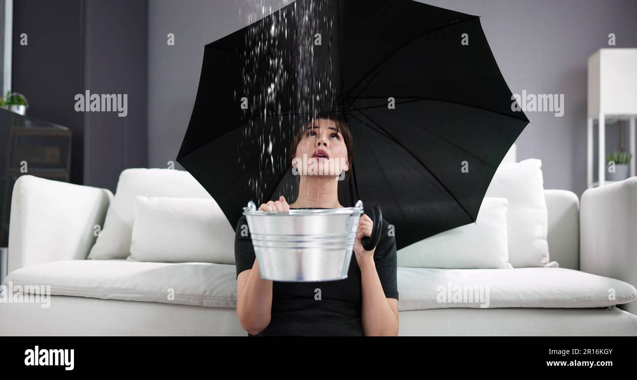 Emergency Leak Damage Water Leak Or Flood From Ceiling Stock Photo Alamy
