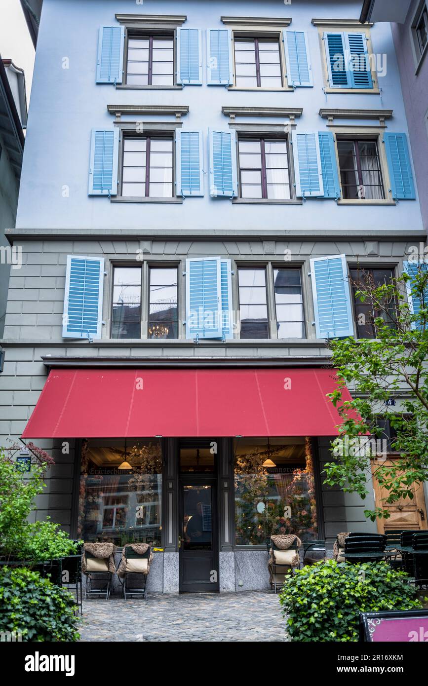 Cute coffee shop exterior hires stock photography and images Alamy