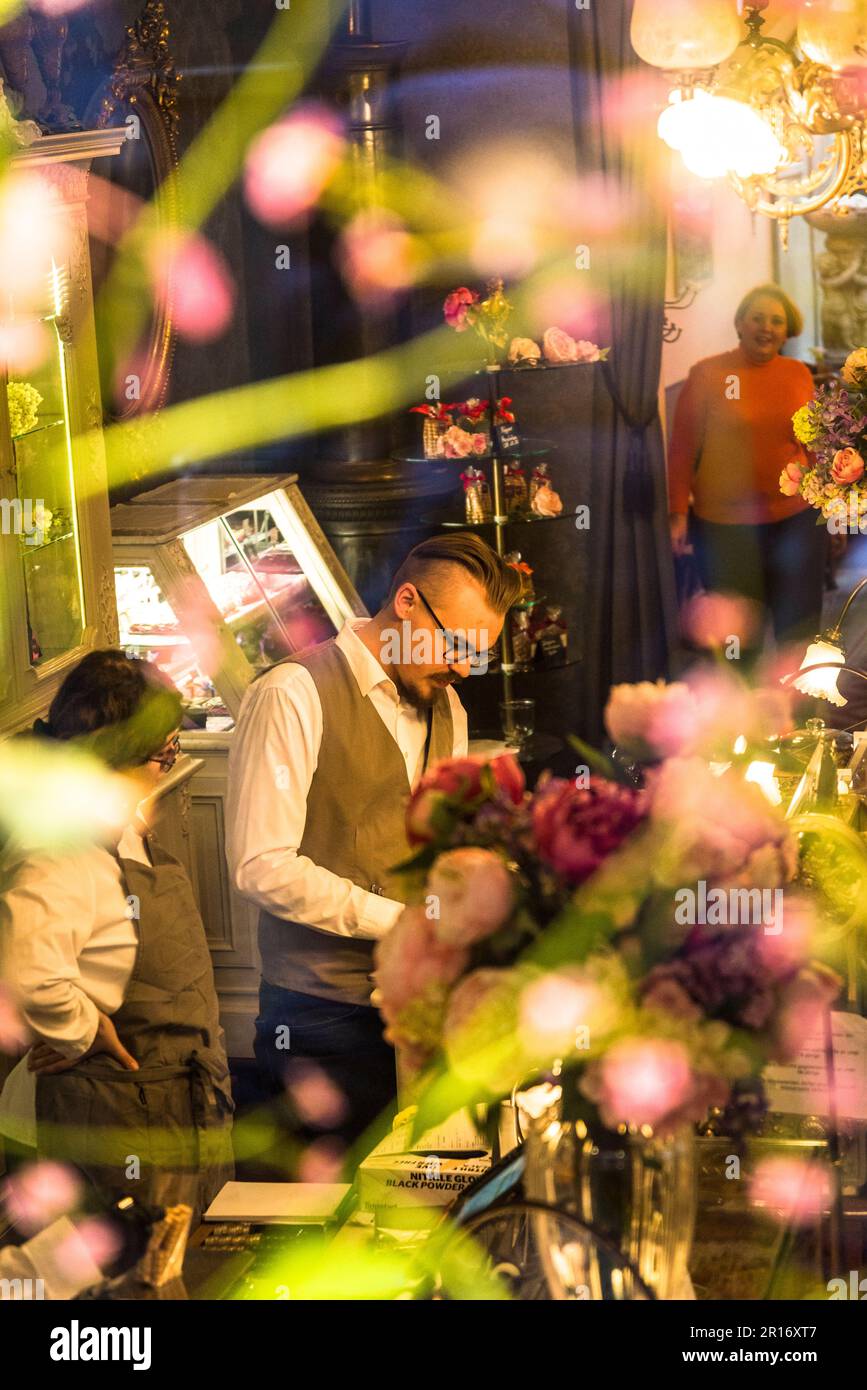 Oldworld coffee shop, Old Town, Zurich, Switzerland Stock Photo Alamy