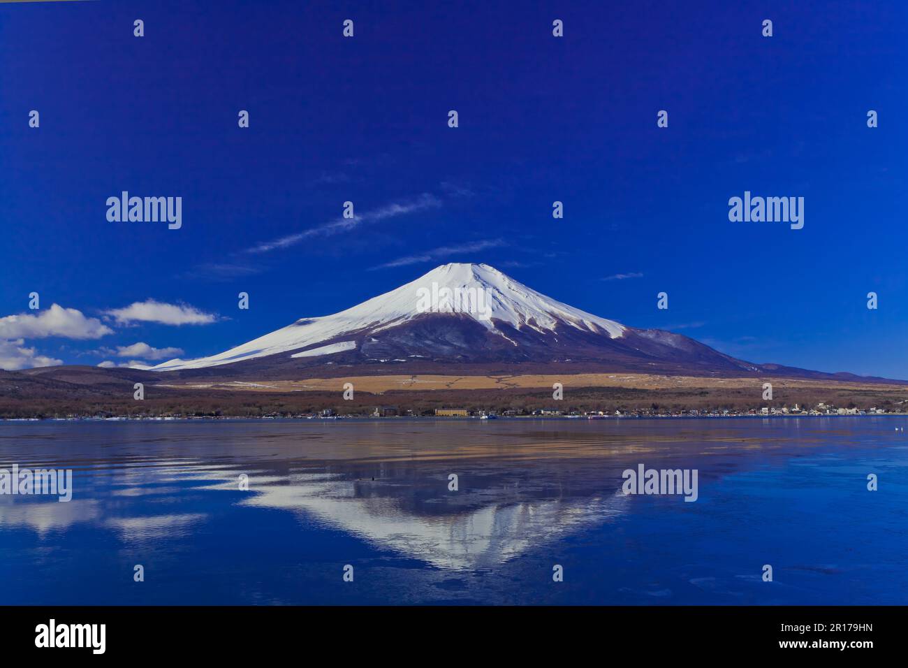 Mount Fuji As Seen From Lake Yamanaka Stock Photo - Alamy