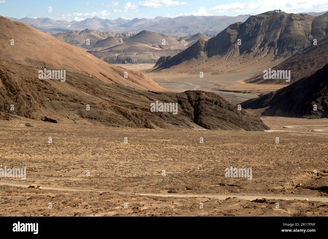 Passum People's Republic of China, Tibet: mountain scenery on the road to ...