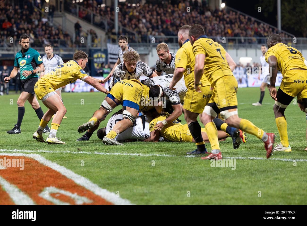 Nevers Stadium Nevers, France. 11th May, 2023. Ruck during the French championship ...