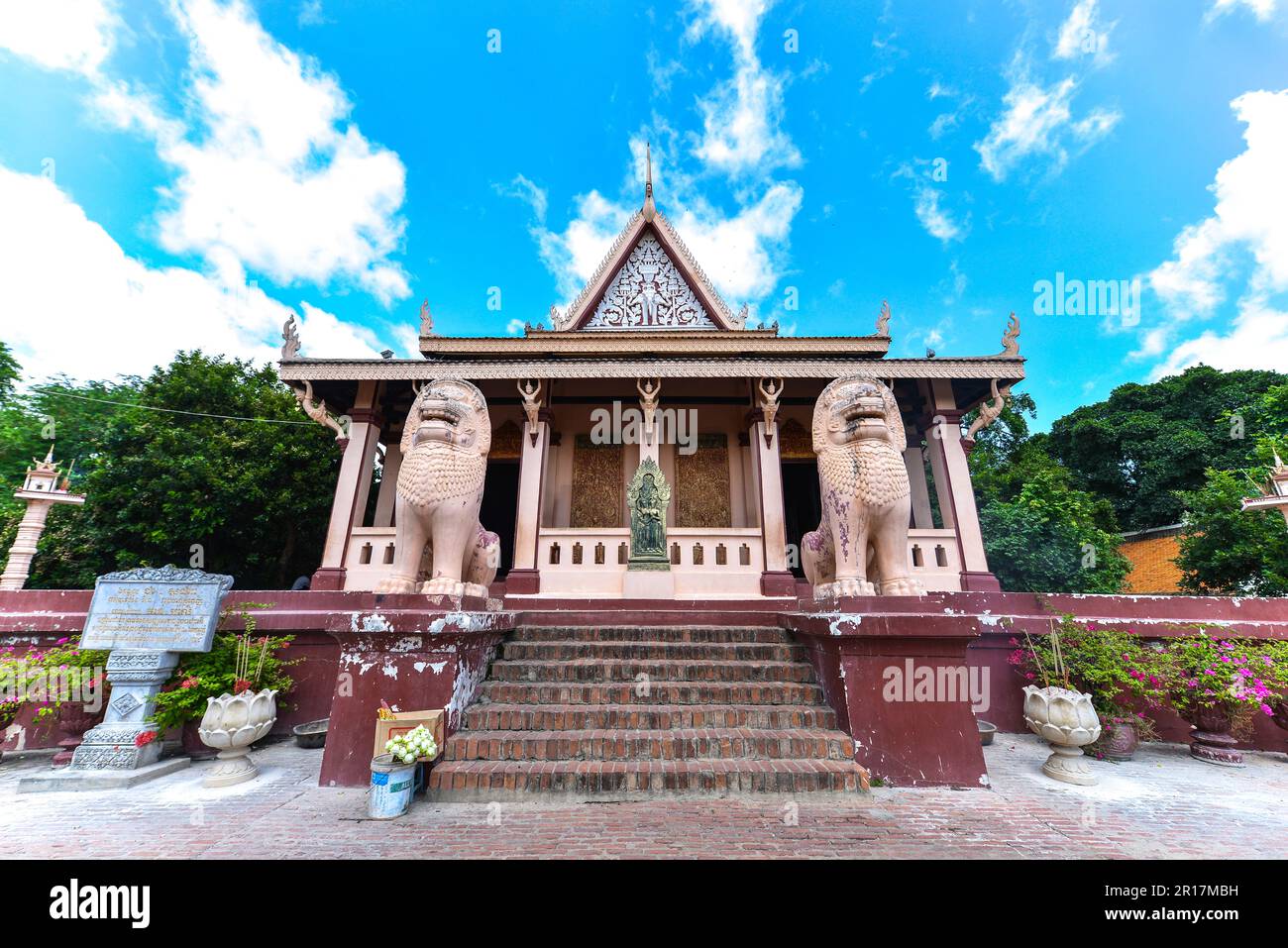 wat-phnom-is-a-buddhist-temple-located-in-phnom-penh-cambodia-it-is