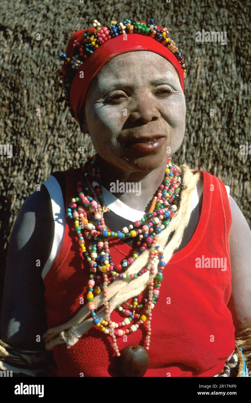 South africa zulu woman portrait hi-res stock photography and
