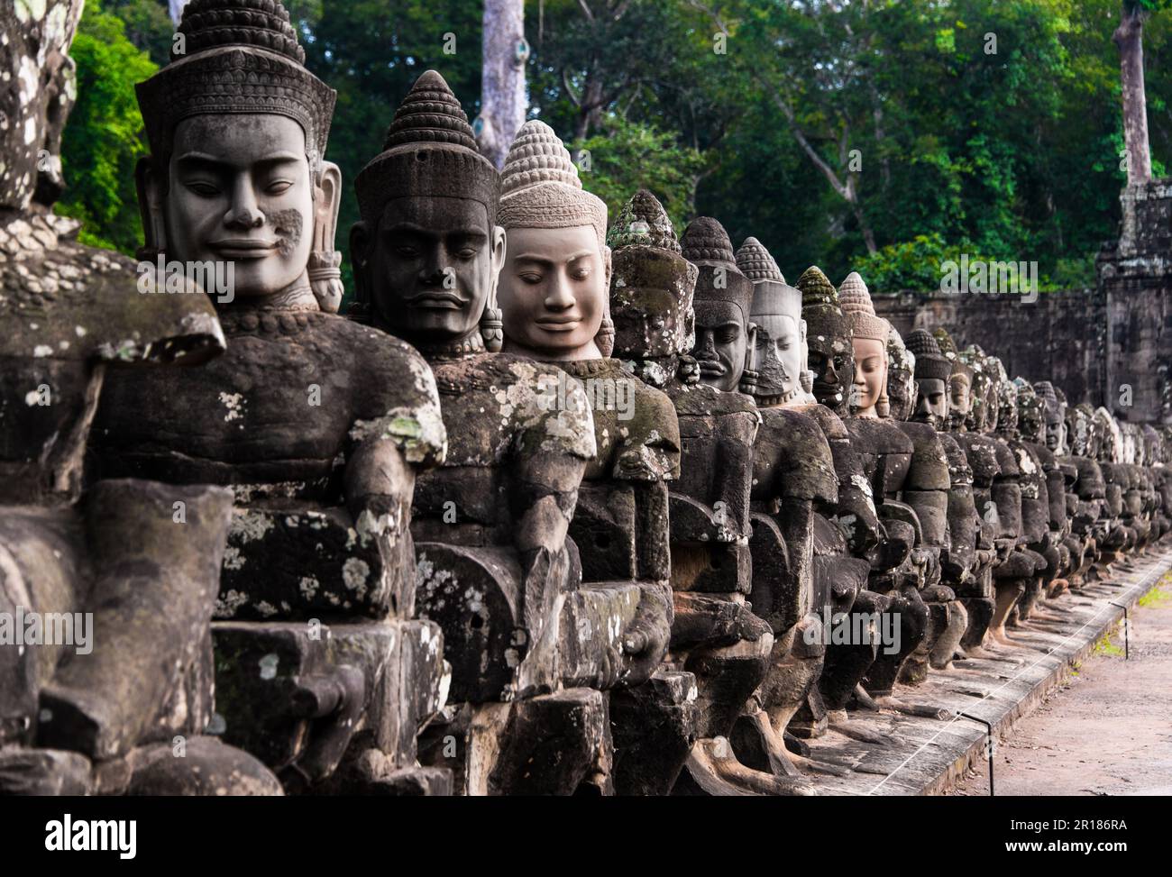 Angkor cambodia entrance way hi-res stock photography and images - Alamy