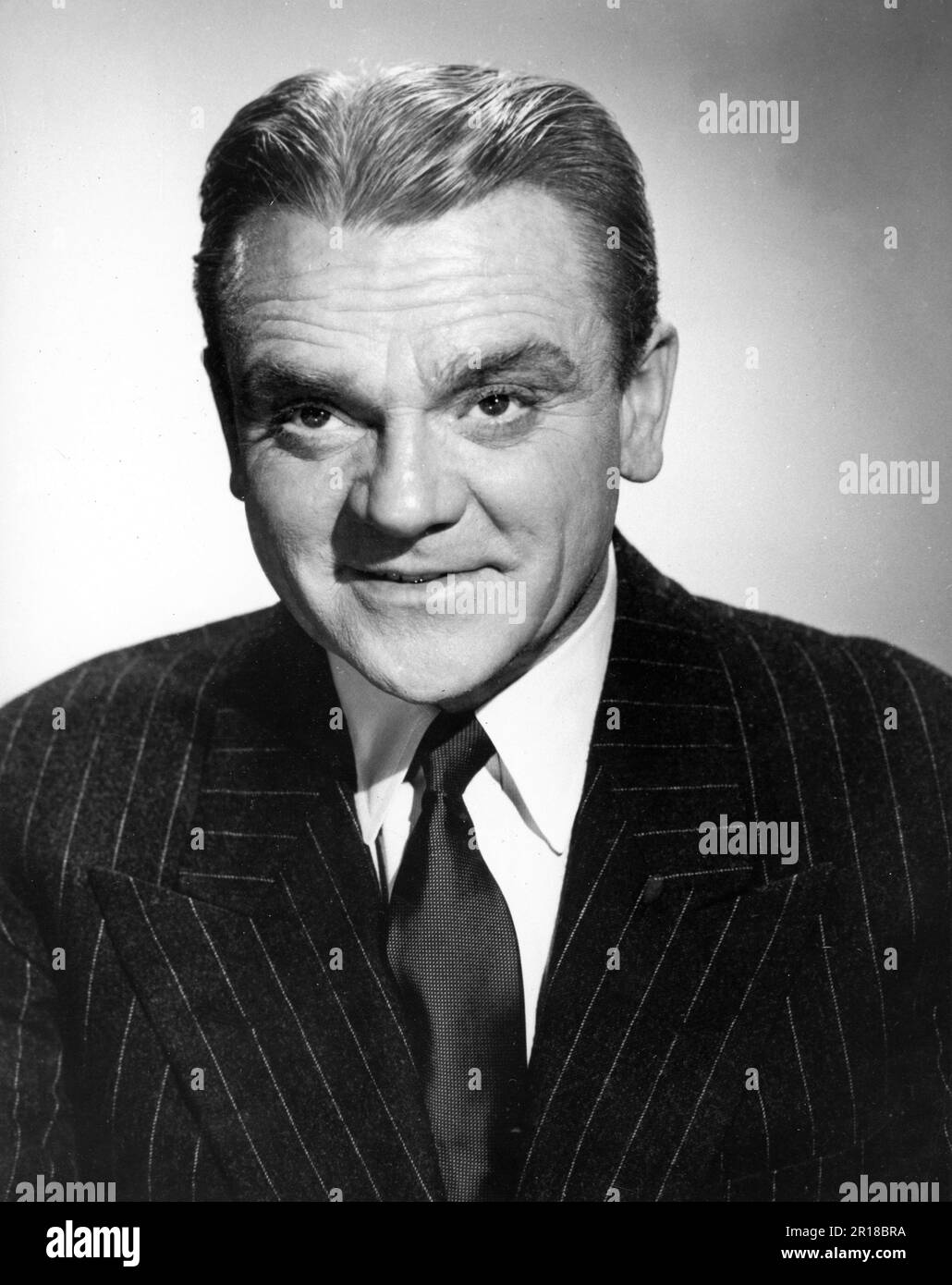 JAMES CAGNEY Circa 1958 Portrait Stock Photo Alamy james-cagney-circa-1958-portrait-stock-photo-alamy