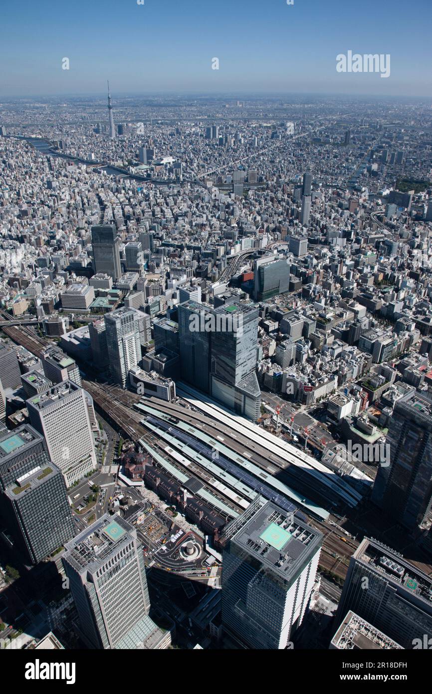 Aerial shot of the Tokyo Sky Tree from Tokyo station Stock Photo