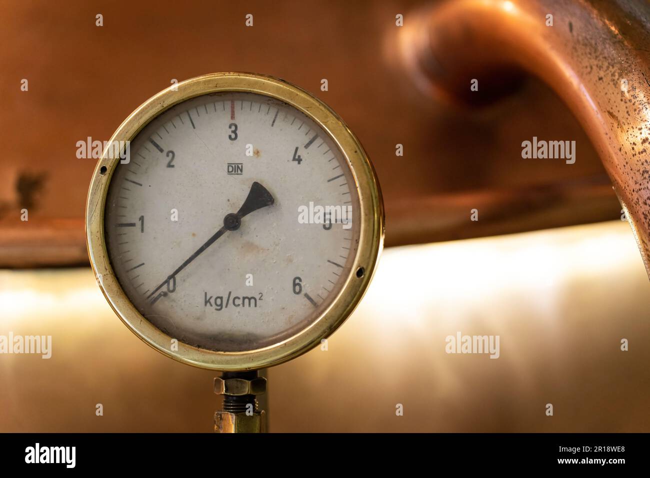 Beer copper hires stock photography and images Alamy