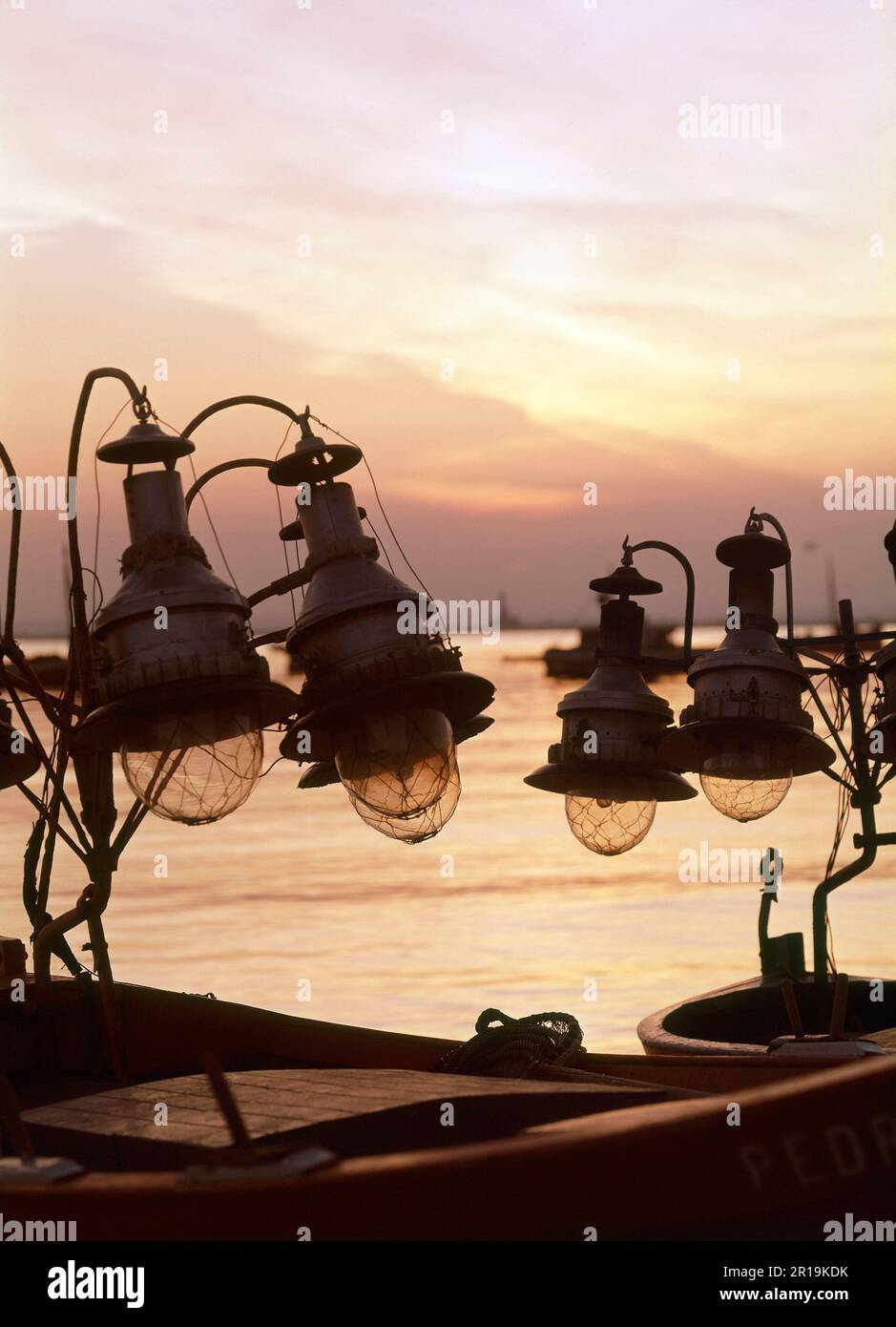 FANALES PARA LA PESCA NOCTURNA EN EL GOLFO DE ROSAS. Location: EXTERIOR.  Rosas. GERONA. SPAIN Stock Photo - Alamy