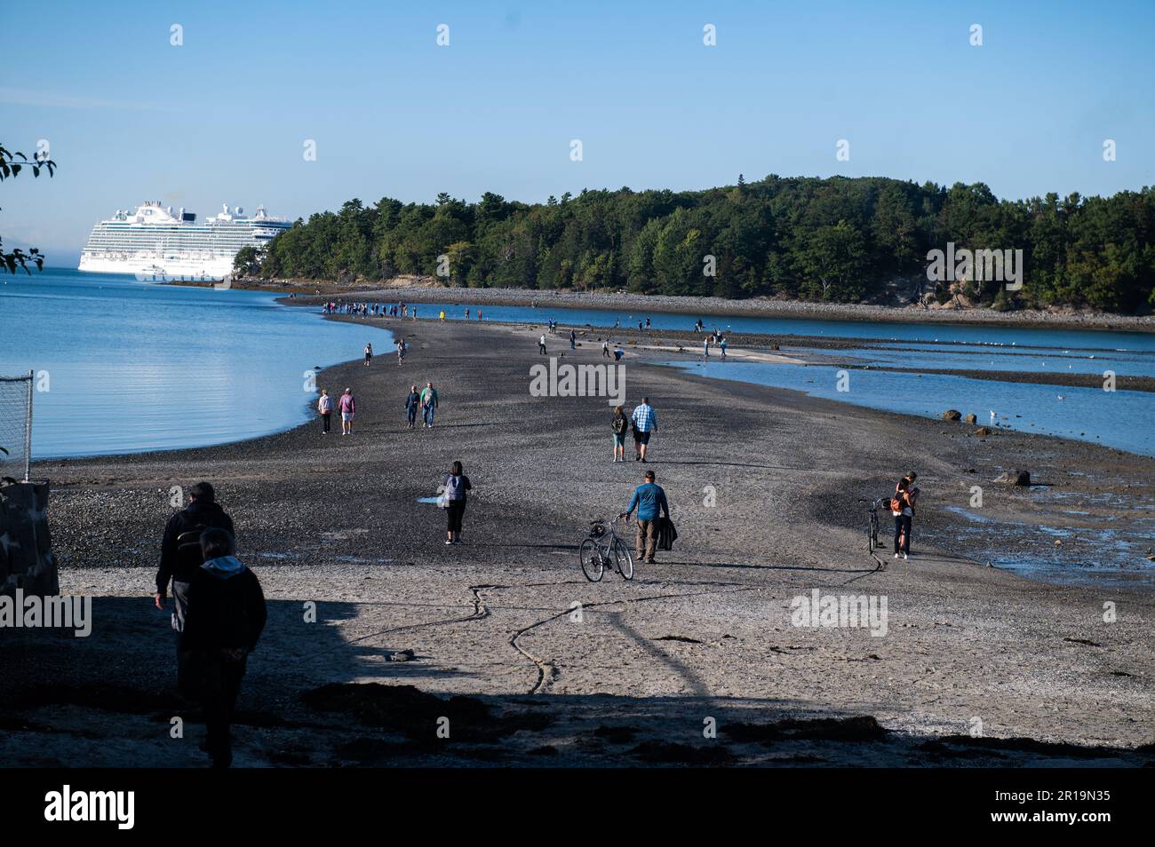 Land bridge hires stock photography and images Alamy