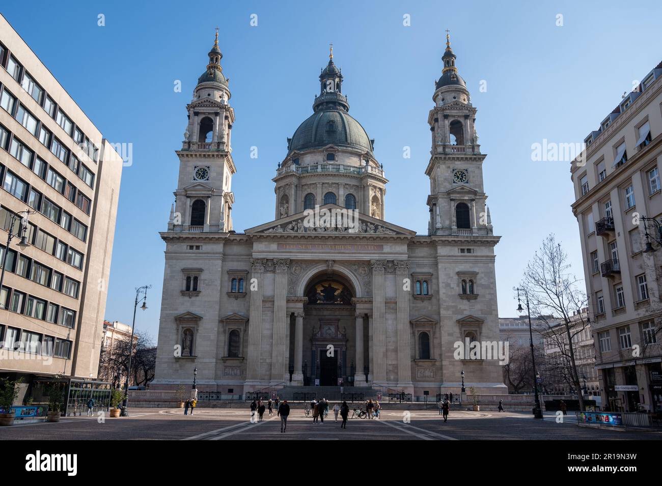 Saint Stephen's Basilica in central Budapest, capital city of Hungary. Landmark and place of worship. Built between 1851 and 1905 Stock Photo