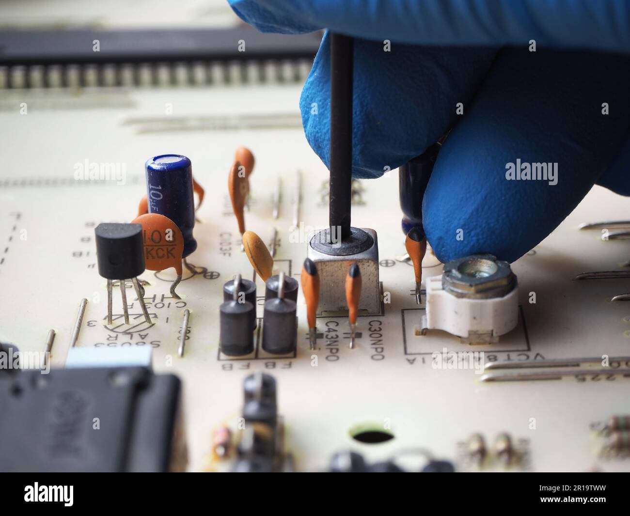 Tunable variable oscillator transformer inductor coil on electronic