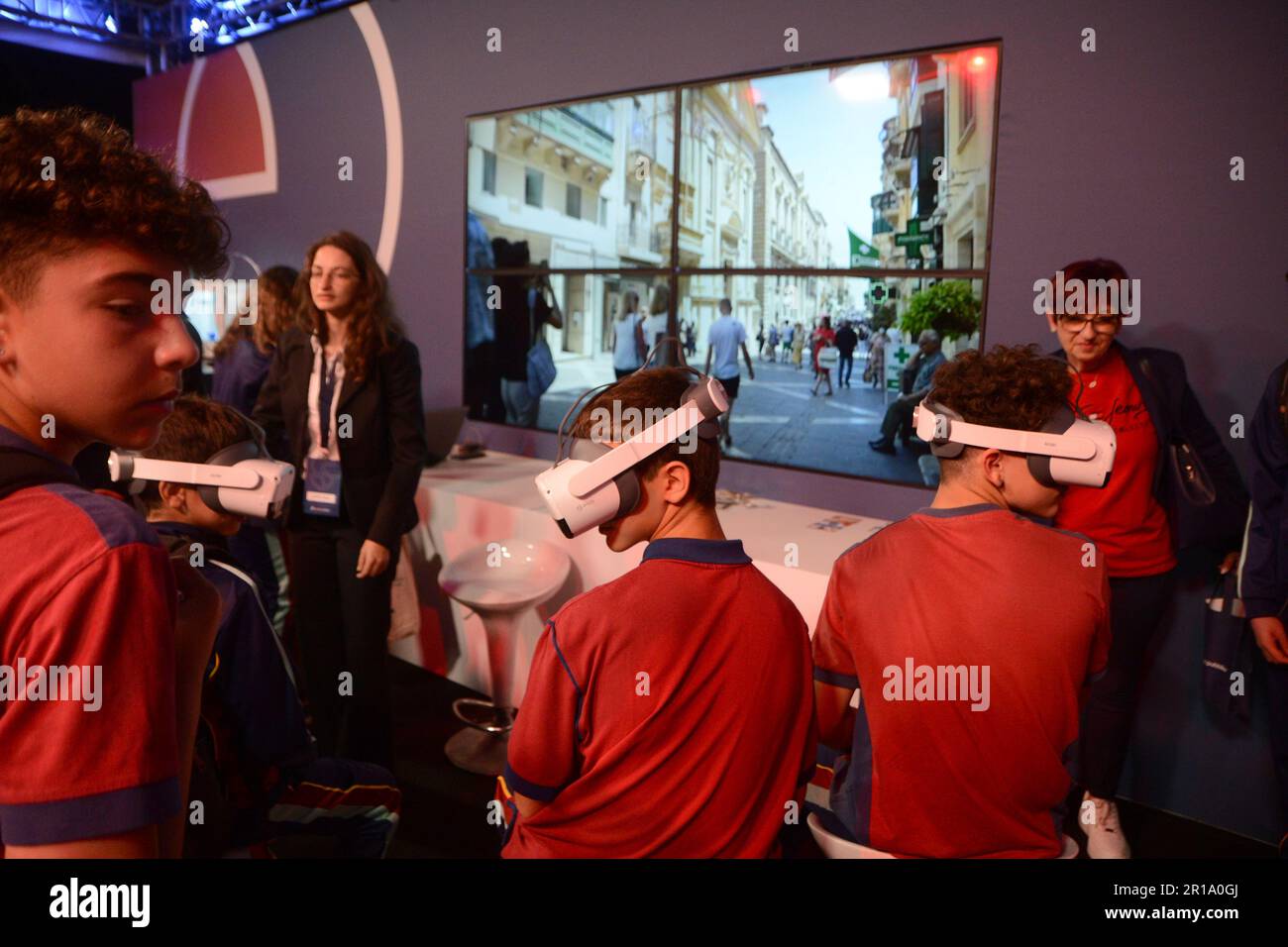 Ta'qali, Malta. 12th May, 2023. Students try on VR headsets at the