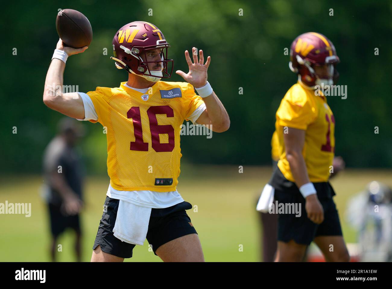 Commanders QB studying this NFL team's film