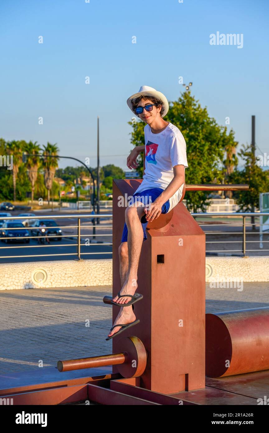 Male teenager hi-res stock photography and images - Alamy