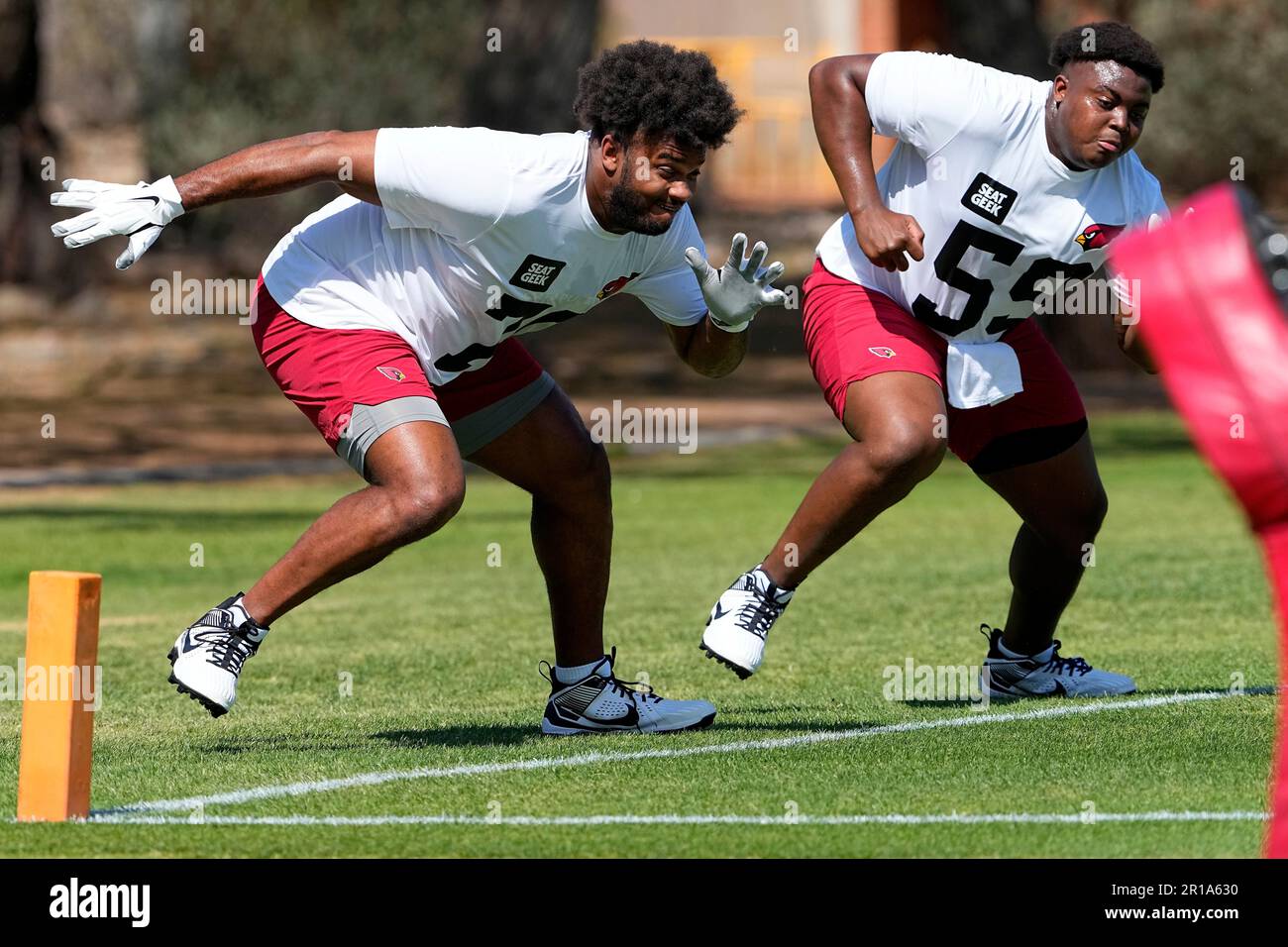 Arizona Cardinals rookie Jon Gaines II works out during an NFL football  mini camp, Friday, May 12, 2023, in Tempe, Ariz. (AP Photo/Matt York Stock  Photo - Alamy