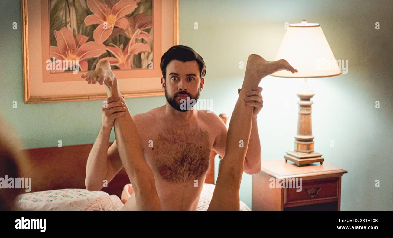 USA. Shailene Woodley and Jack Whitehall in the (C)Neon new movie : Robots  (2023). Plot: Charles is a womanizer while Elaine is a gold digger. The duo  learn humanity when forced to