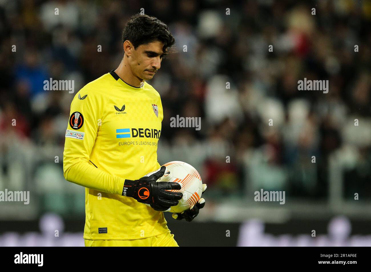 Sevilla goalkeeper on sale