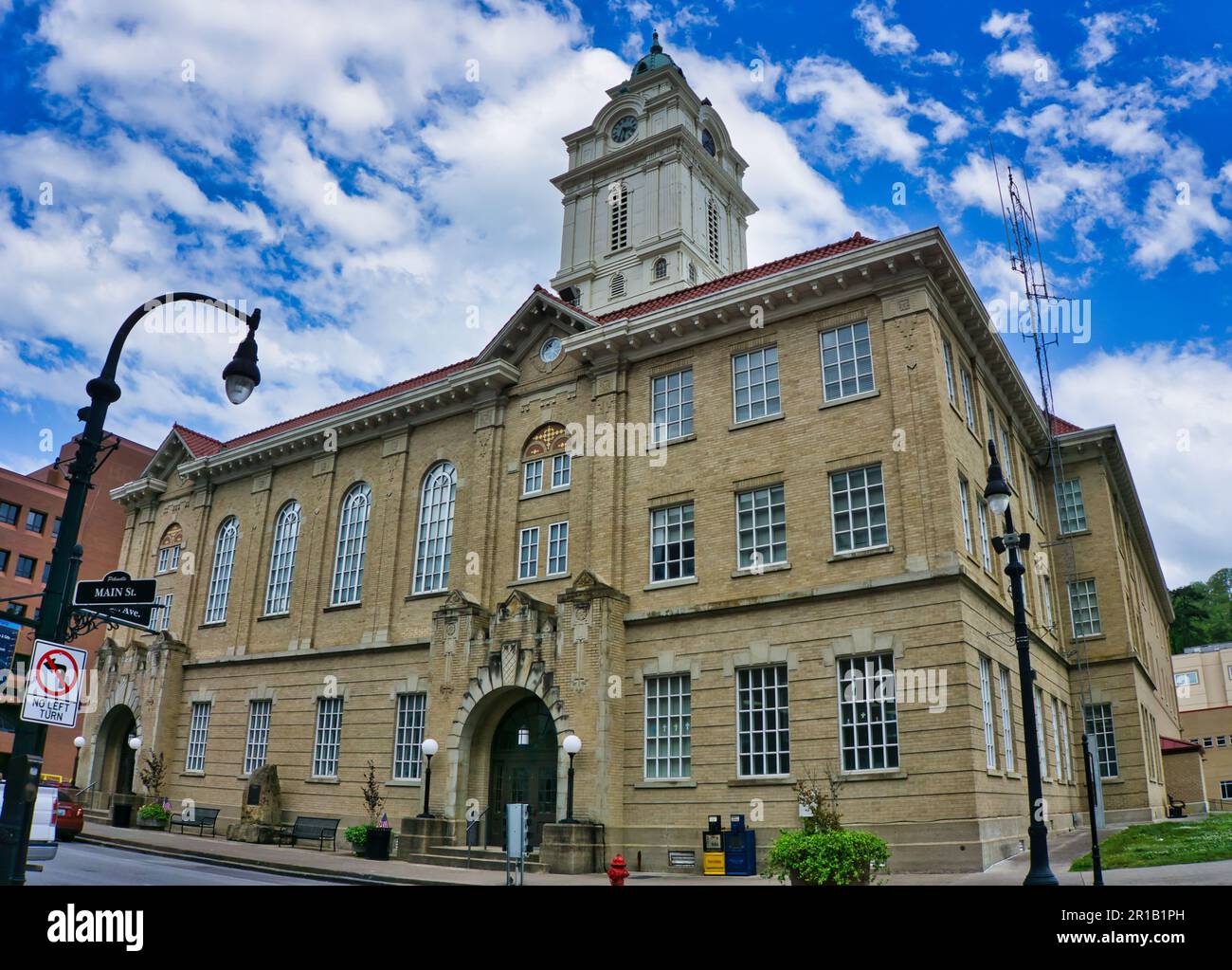 Pike county Courthouse in Pikeville Ky Stock Photo