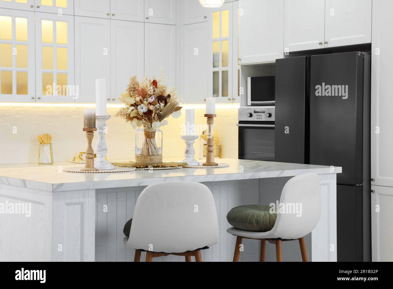 Luxury kitchen interior with new stylish furniture Stock Photo - Alamy