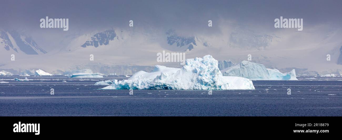 Icebergs in Antarctica Stock Photo - Alamy