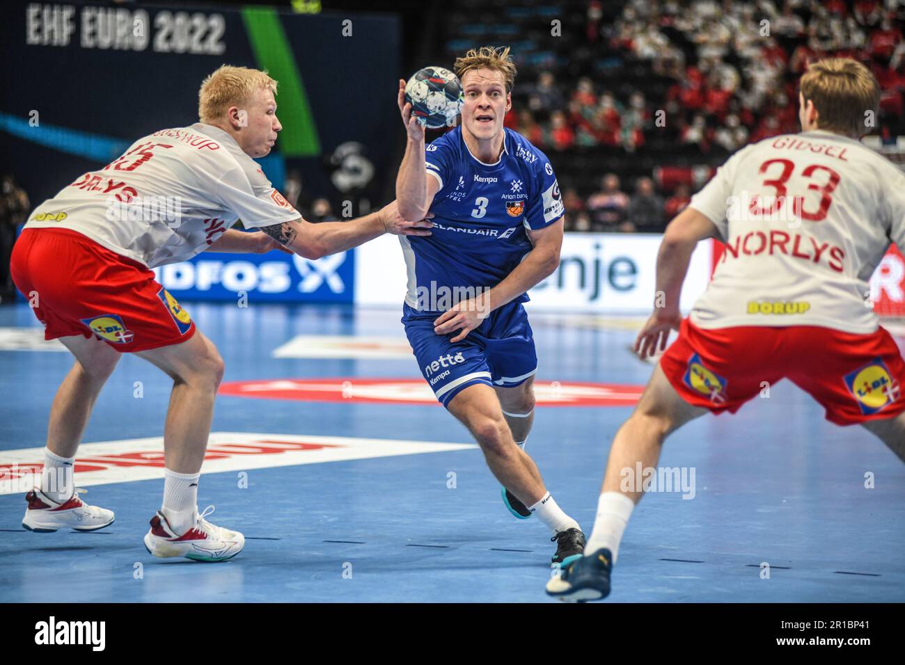 Janus smarason handball hi-res stock photography and images - Alamy