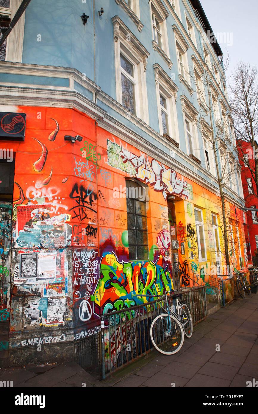 Colourfully painted house facades, Hafenstrasse, alternative scene, St. Pauli, Hamburg, Germany Stock Photo