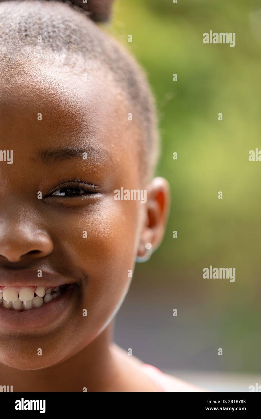 Close up smiling girl hi-res stock photography and images - Alamy
