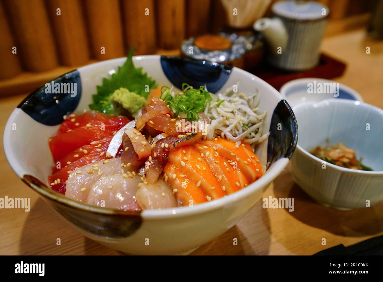 rice bowl topped with seafood(Kaisendon Stock Photo Alamy