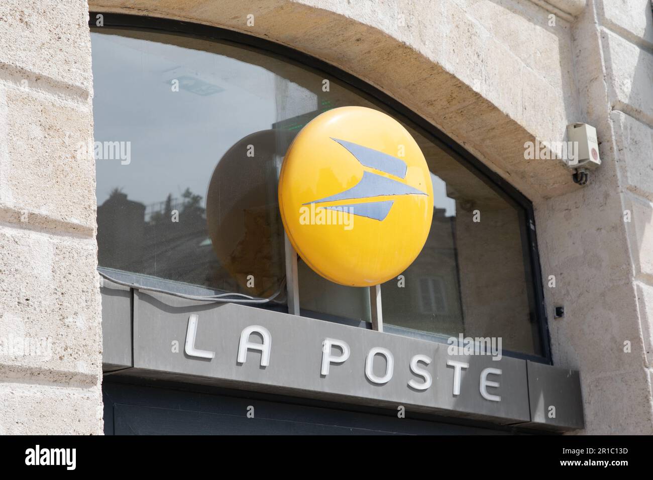 lyon , Aura France 05 01 2023 la poste building sign logo of French