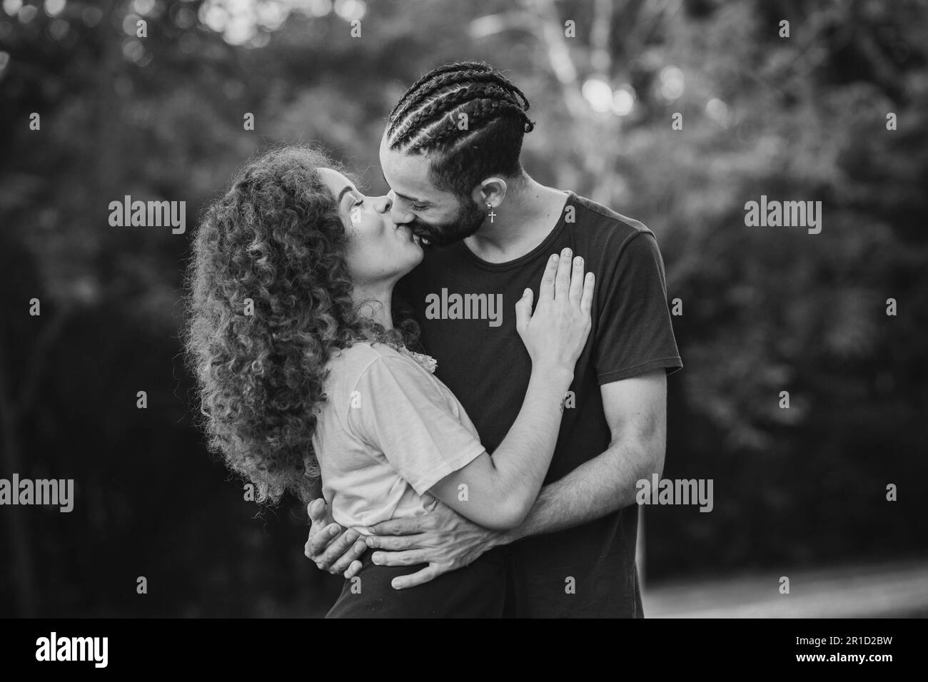 black-valentine-couple-in-the-park-in-love-passionate-couple-of-lovers