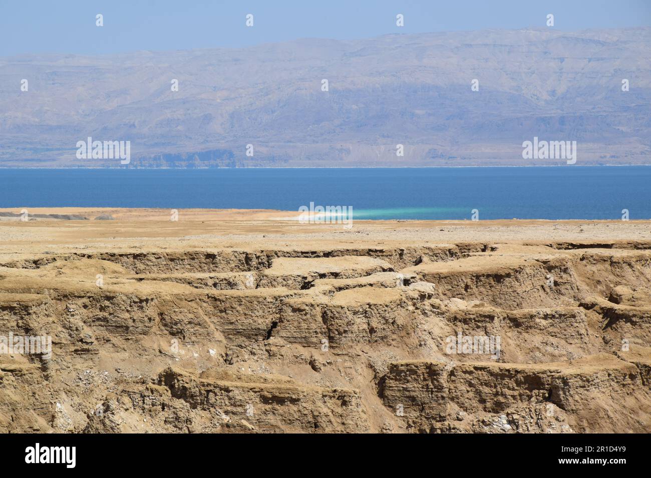 Receding coastline and dangerous sinkholes - Ein Gedi Beach, Dead Sea ...