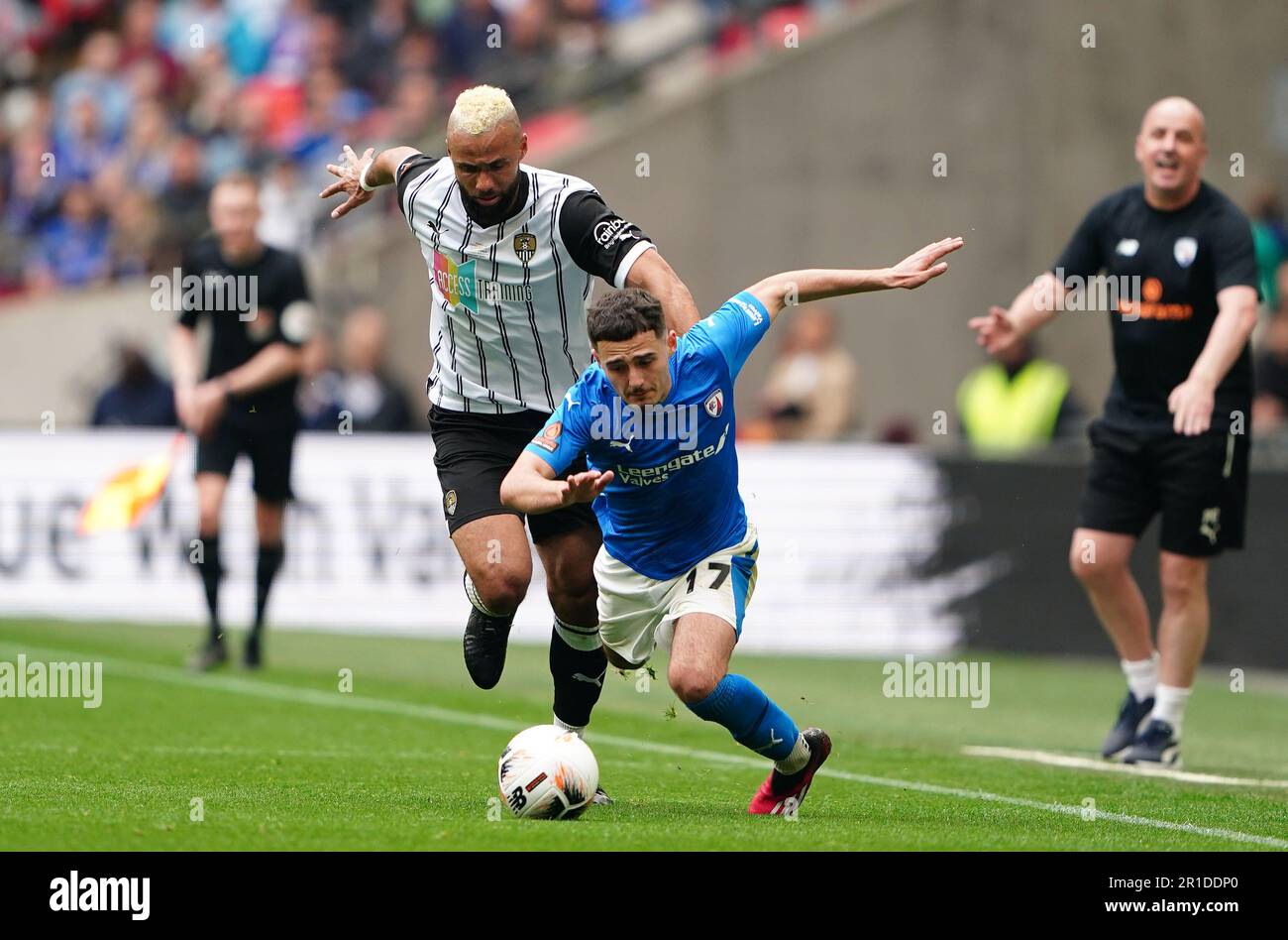Chesterfield's Armando Dobra (right) and Notts County's John Bostock