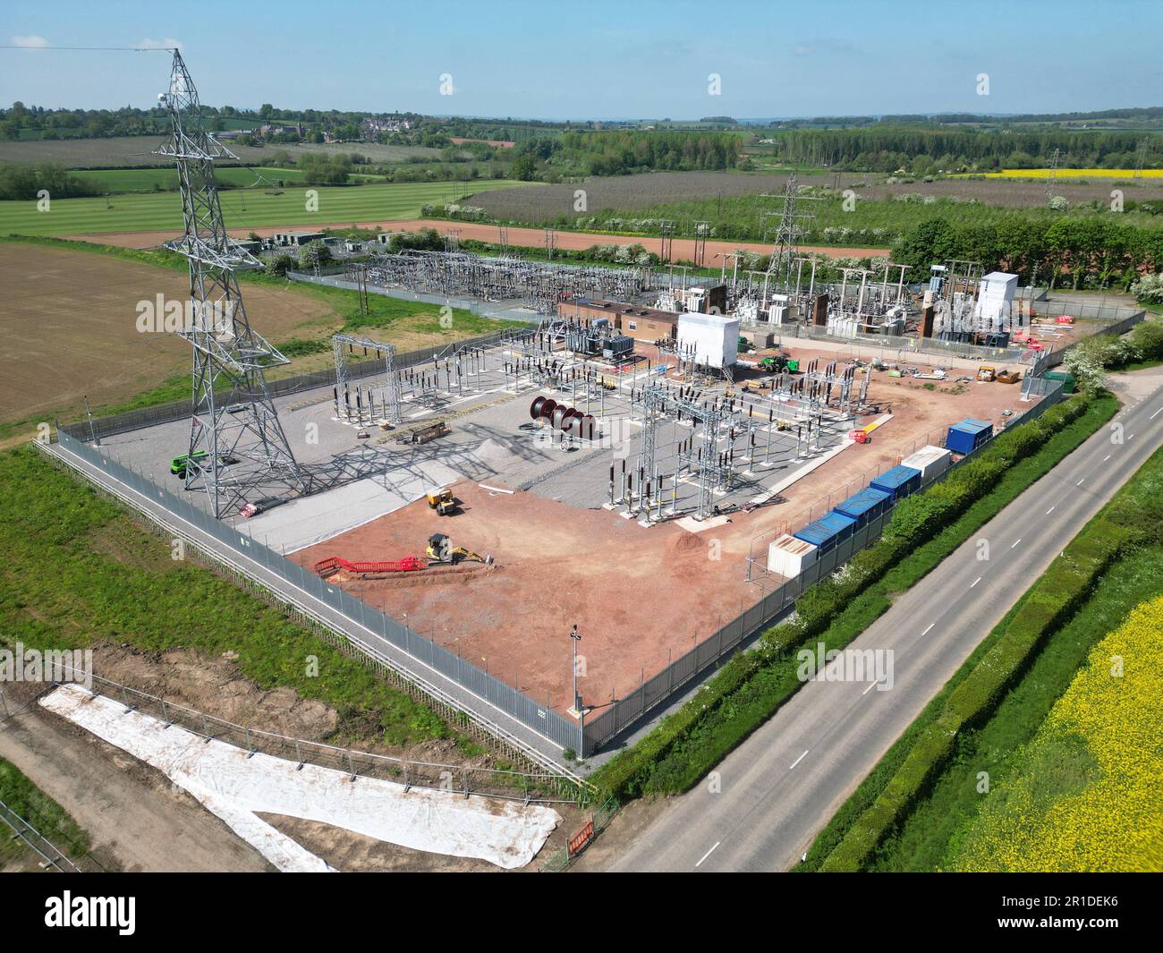 National grid electricity transmission hires stock photography and