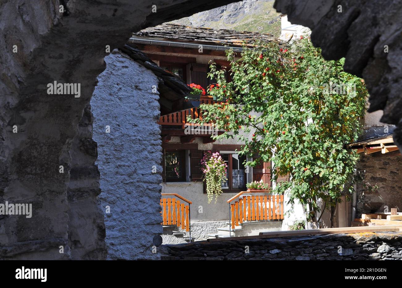 A true jewel of the Haute Maurienne Bessans is a traditional mountain ...