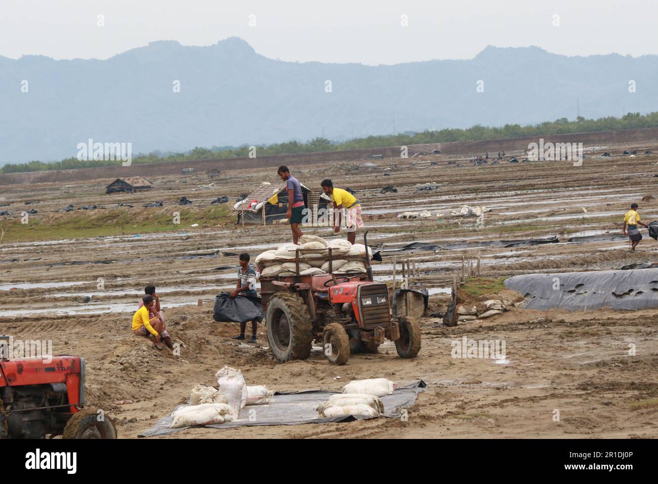 Dhaka, Dhaka, Bangladesh. 13th May, 2023. Due to Cyclone Mocha, the